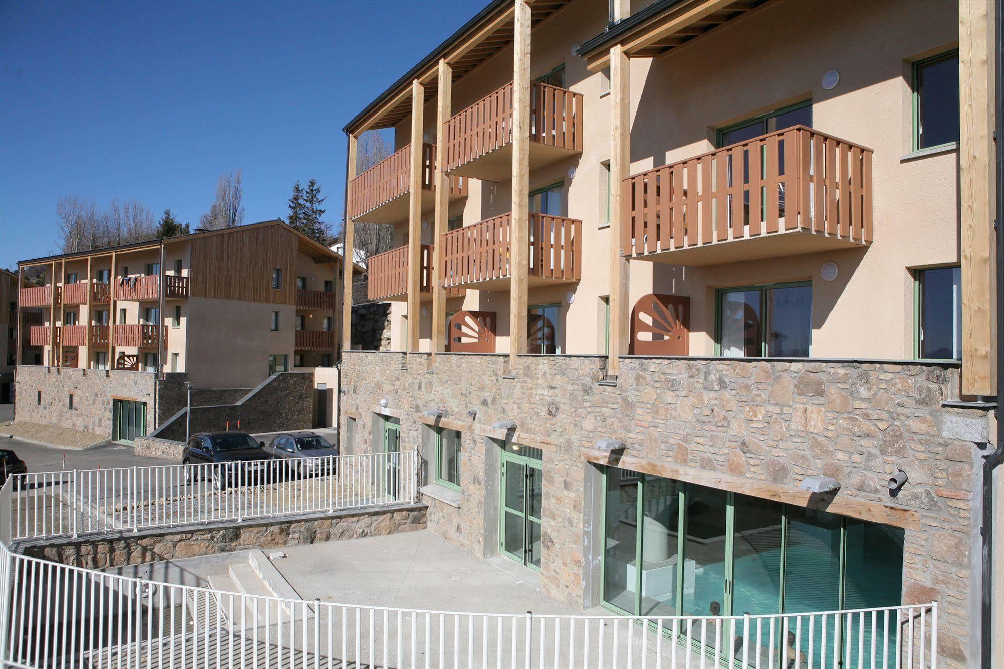 Font-Romeu-Odeillo-Via Residence Nemea Les Chalets Du Belvedere المظهر الخارجي الصورة